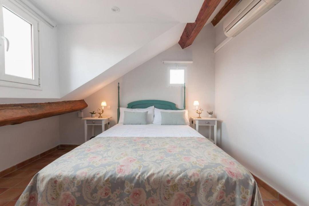 Cozy One-Bedroom Penthhouse La Latina 마드리드 외부 사진